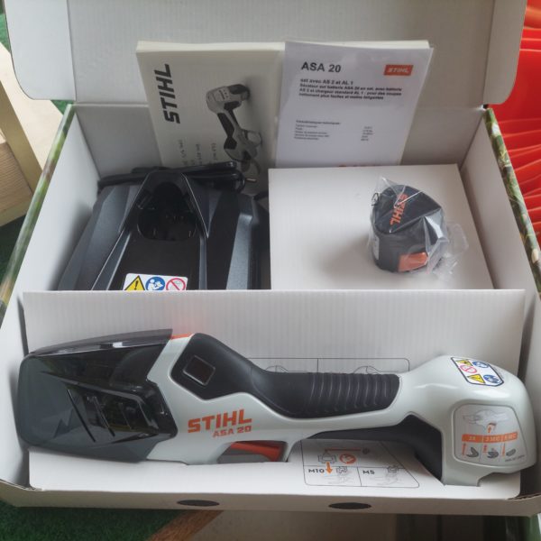 Stihl avec système batterie AS – Image 2